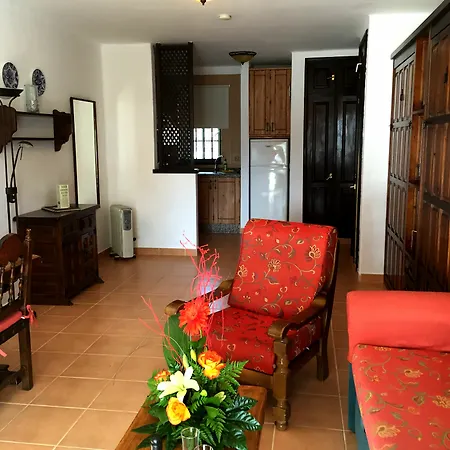 Ξενοδοχείο με διαμερίσματα Ona Casitas 4*
