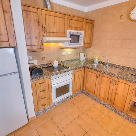 Ona Casitas Aparthotel 4*